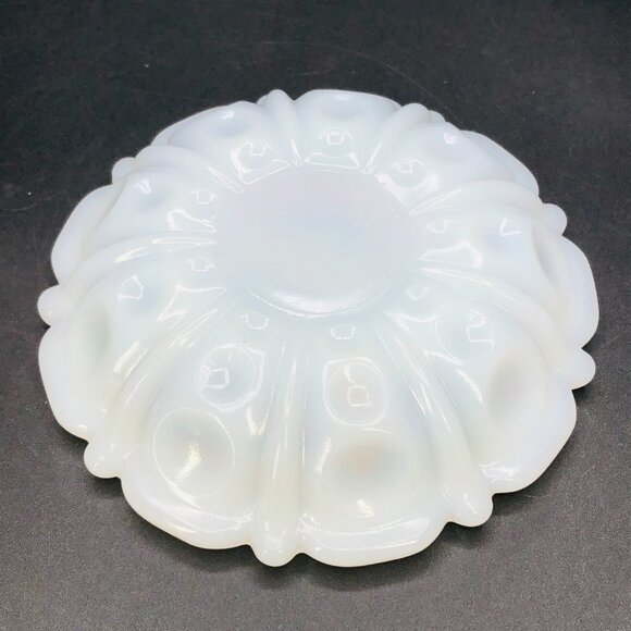 Vintage Las Vegas Milk Glass Trinket Dish Sin City Old Casino Strip Speakeasy - Picture 8 of 10